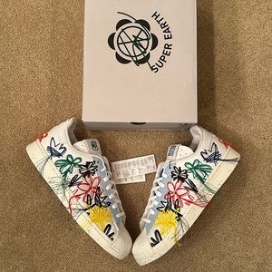 Sean Witherspoon Super Earth